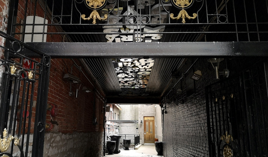 Montréal – November, 2020 – Covid19, Level 4 (Red Alert)